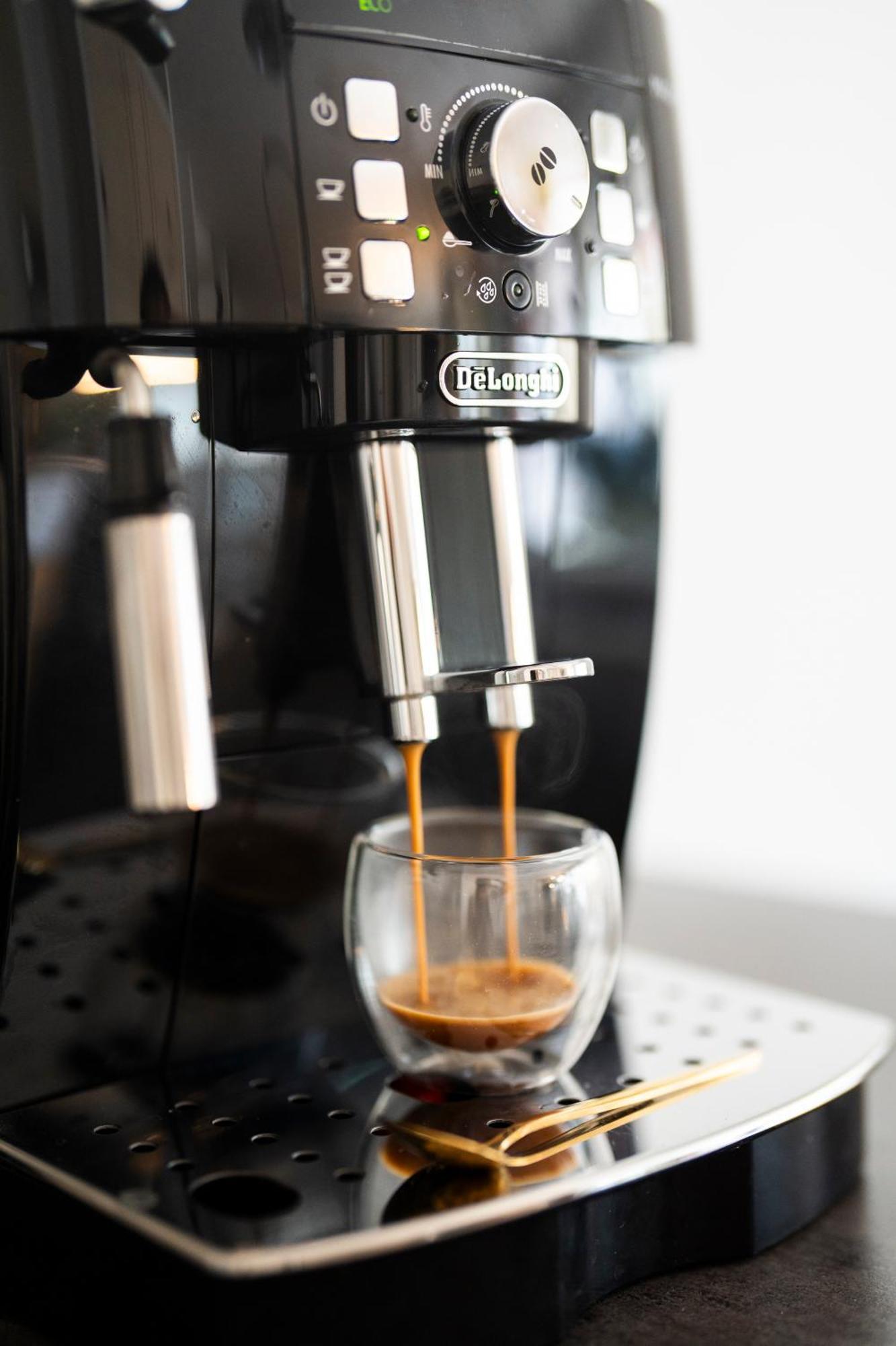 Yay - 65M2 Apartment Am Bahnhof - Smart Tv - Internet - Kaffee - Waschmaschine - Trockner Mühldorf Esterno foto