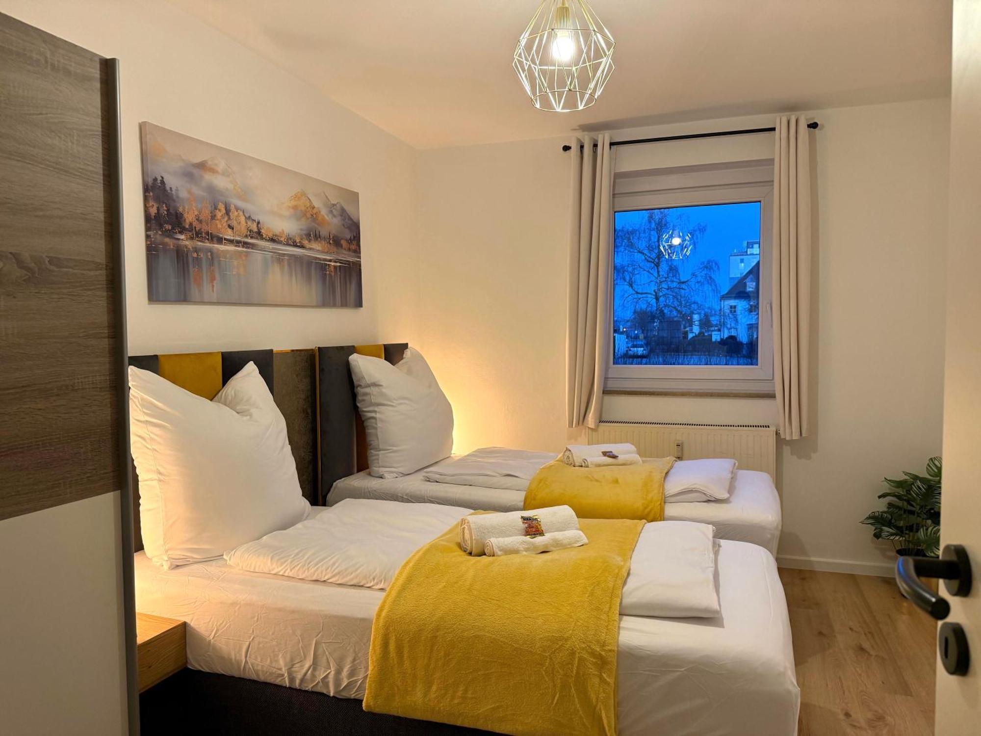 Yay - 65M2 Apartment Am Bahnhof - Smart Tv - Internet - Kaffee - Waschmaschine - Trockner Mühldorf Esterno foto