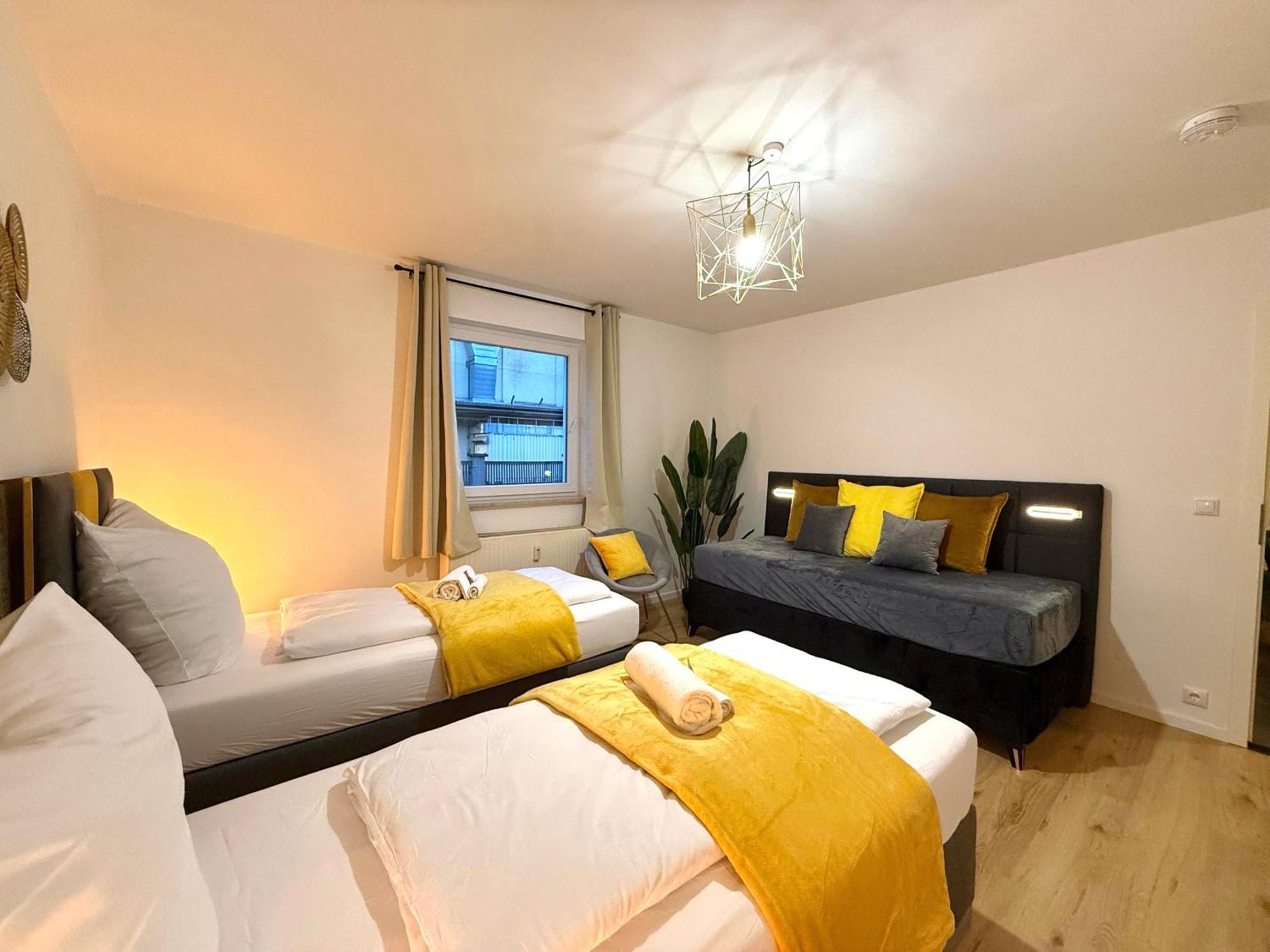 Yay - 65M2 Apartment Am Bahnhof - Smart Tv - Internet - Kaffee - Waschmaschine - Trockner Mühldorf Esterno foto
