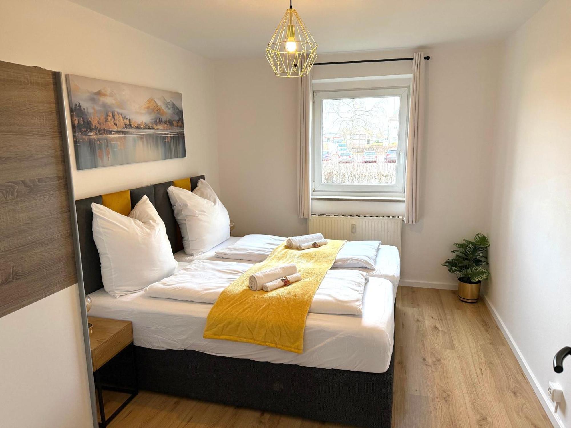 Yay - 65M2 Apartment Am Bahnhof - Smart Tv - Internet - Kaffee - Waschmaschine - Trockner Mühldorf Esterno foto